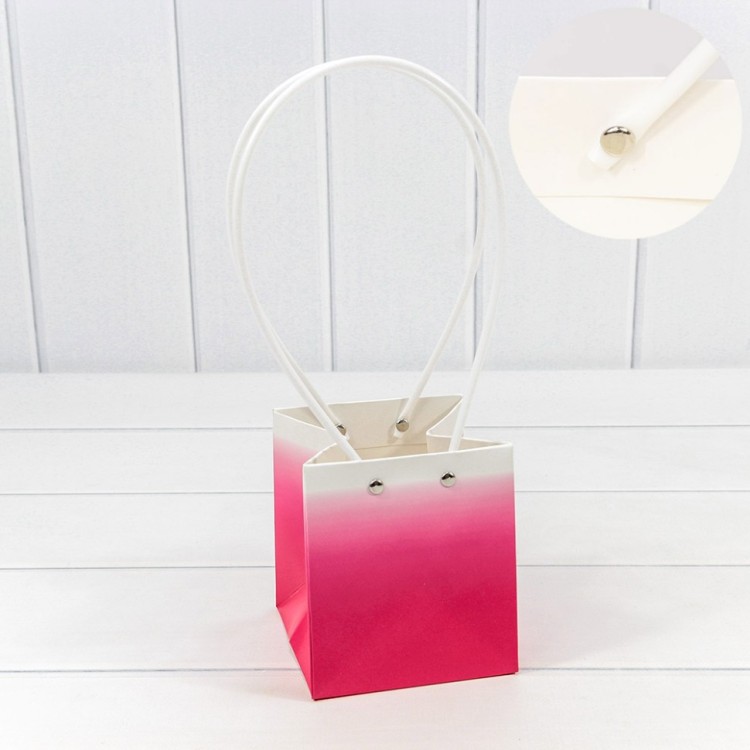 000184F/4 Пакет подарочный "Ваза для цветов" 13*11,5*11,5 260г "Градиент" Малиновый 1/10 1/150 000184F/4 Пакет подарочный "Ваза для цветов" 13*11,5*11,5 260г "Градиент" Малиновый 1/10 1/150