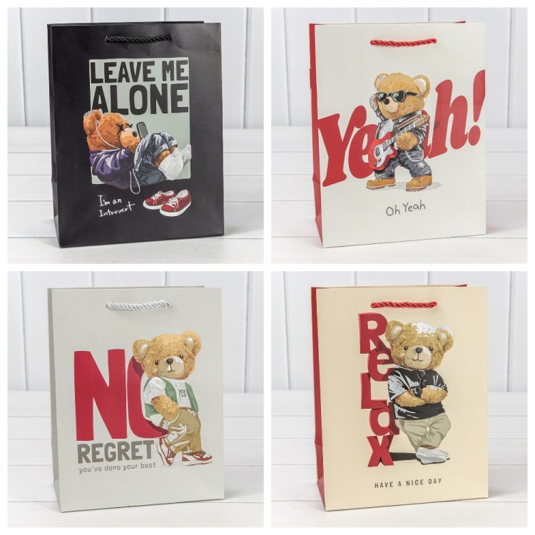 000109E Пакет подарочный с тиснением "Мишки" (микс 109) 18*23*10 210г 1/20 1/240