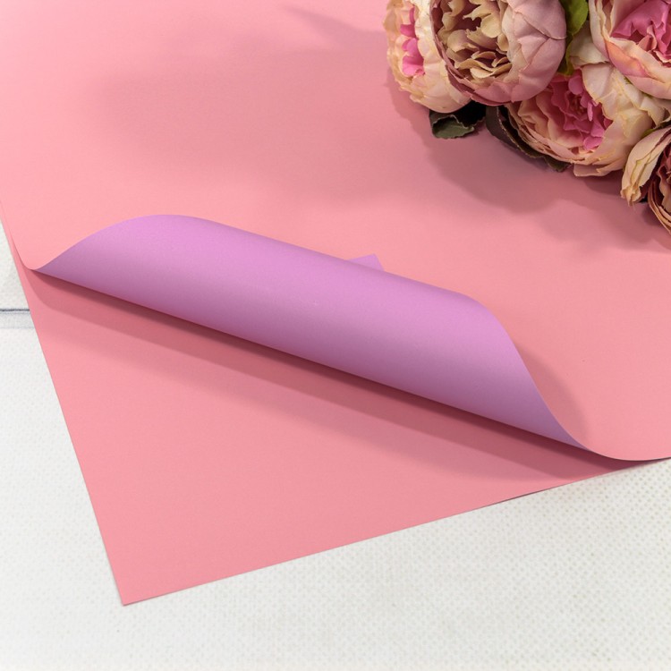 1631/0331 Плёнка в листах 55*55 (20 шт.) матовая двухсторонняя 65мкм Умеренный розовый/Сиреневый 1/60 1631/0331 Плёнка в листах 55*55 (20 шт.) матовая двухсторонняя 65мкм Умеренный розовый/Сиреневый 1/60