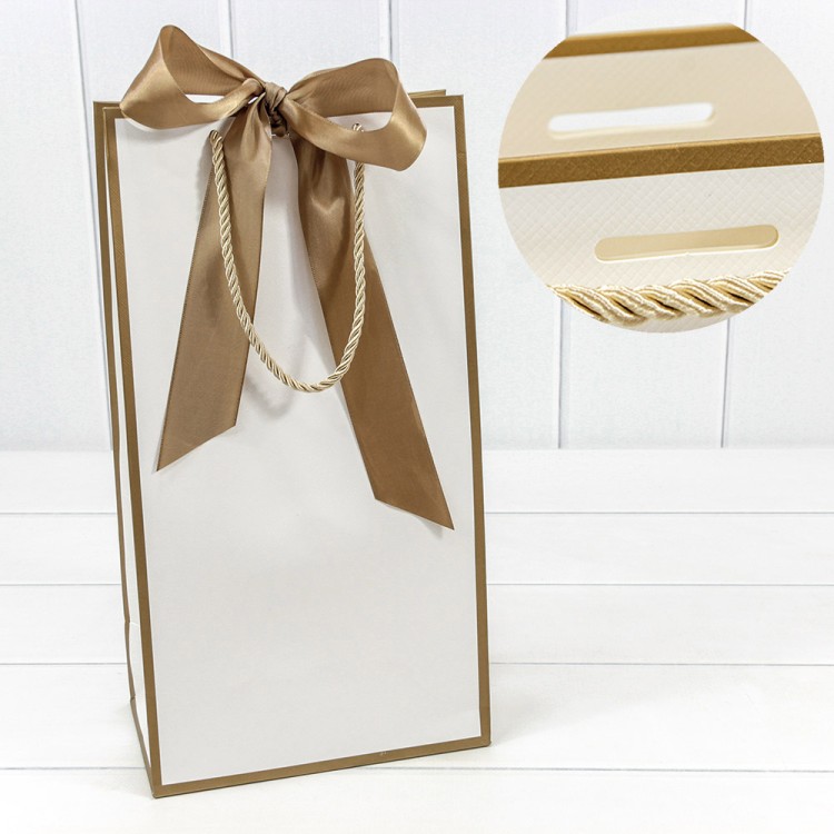 000504EM/1 Пакет подарочный с лентой 20*38*12 210г Белый 1/10 1/120