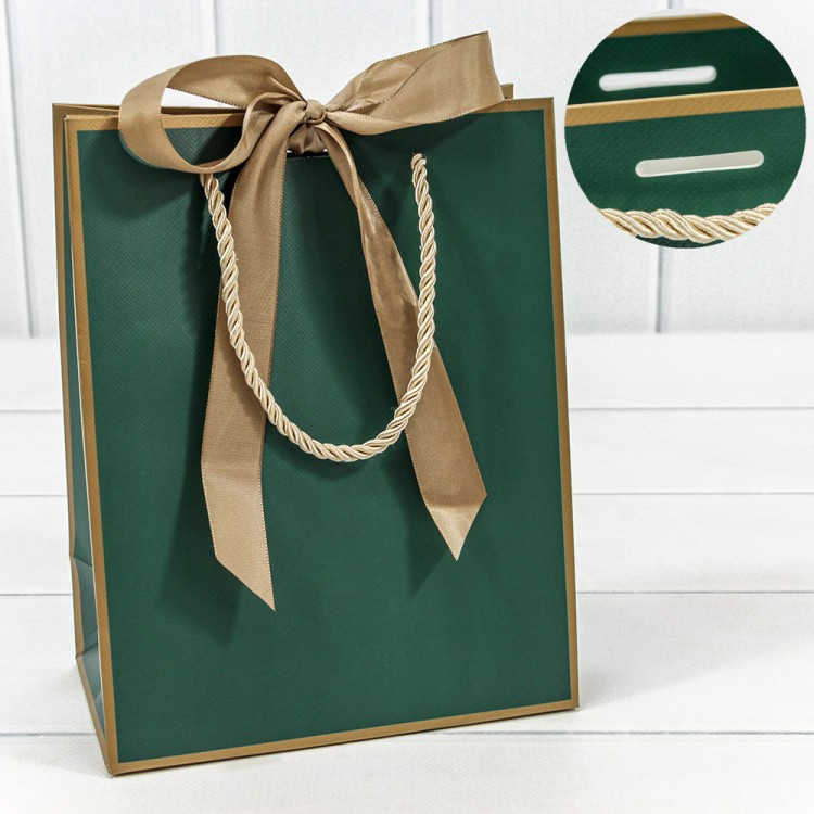 000505E/15 Пакет подарочный с лентой 18*23*10 210г Зелёный 1/10 1/160